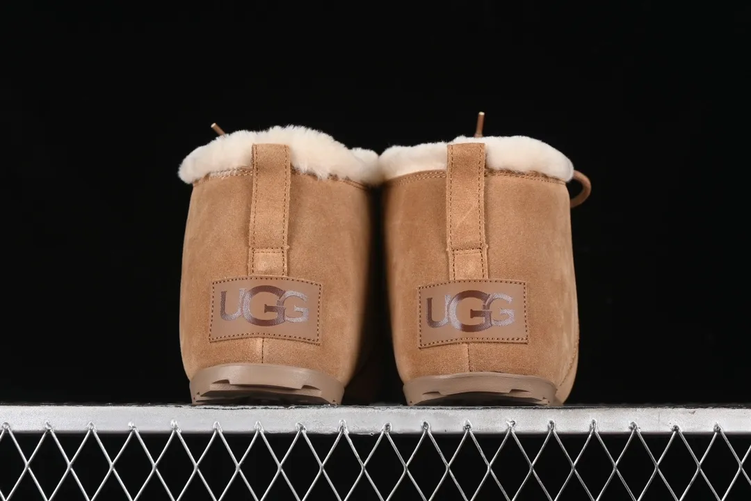 💰520 UGG Pumped Lace Up cow split leather warm and thickened snow boots 1158261 maroon #All shoes are made from the same factory as ZP. Brand OEM production line. Fully follow the ZP process and pay attention to every detail. Size: 35 36 37 38 39 40